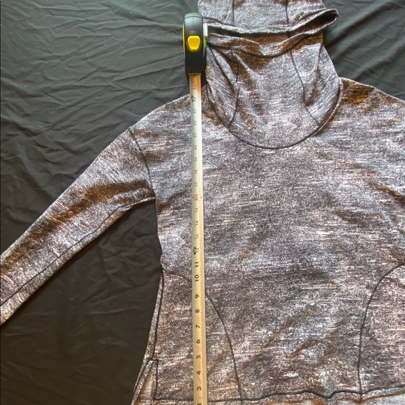 Lululemon Forever Endeavor Long Sleeve - Picture 9 of 13